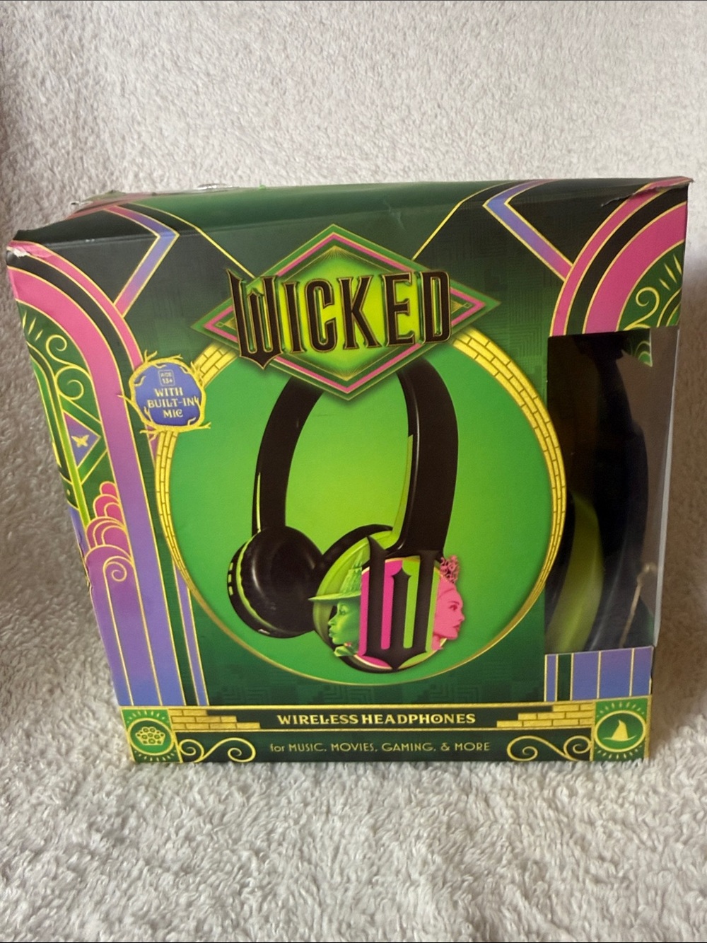 Wireless Headphones - Green and Black